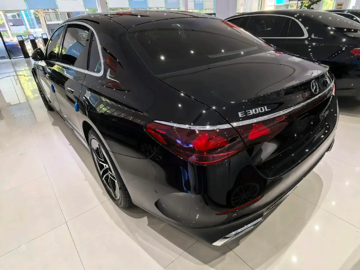 2025 Mercedes-Benz E Class 2.0T 258HP L4 9AT,autocango,china used car exporter,china ev exporter,chinese used car exporter,chinese used ev exporter