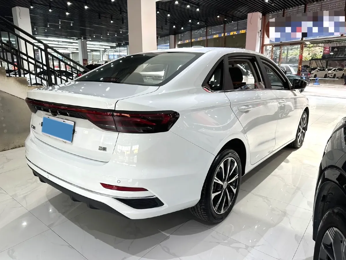 2025 Geely Emgrand 1.5L 127HP L4 CVT,autocango,china used car exporter,china ev exporter,chinese used car exporter,chinese used ev exporter