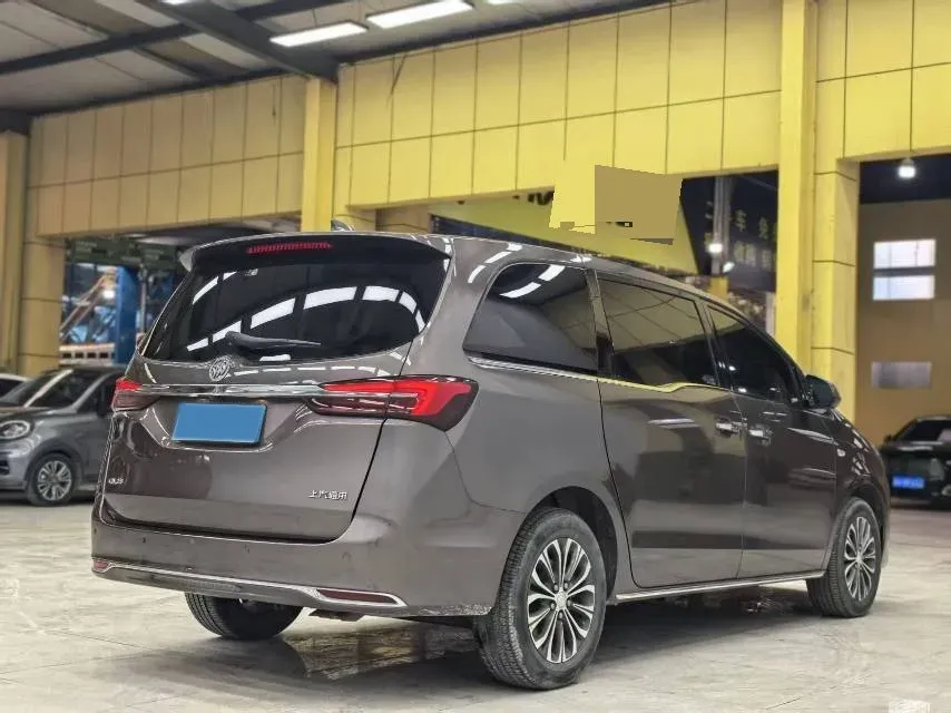 2023 Buick GL8 2.0T 237HP L4 9AT,autocango,china used car exporter,china ev exporter,chinese used car exporter,chinese used ev exporter