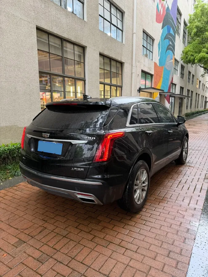 2021 Cadillac XT5 2.0T 237HP L4 9AT,autocango,china used car exporter,china ev exporter,chinese used car exporter,chinese used ev exporter