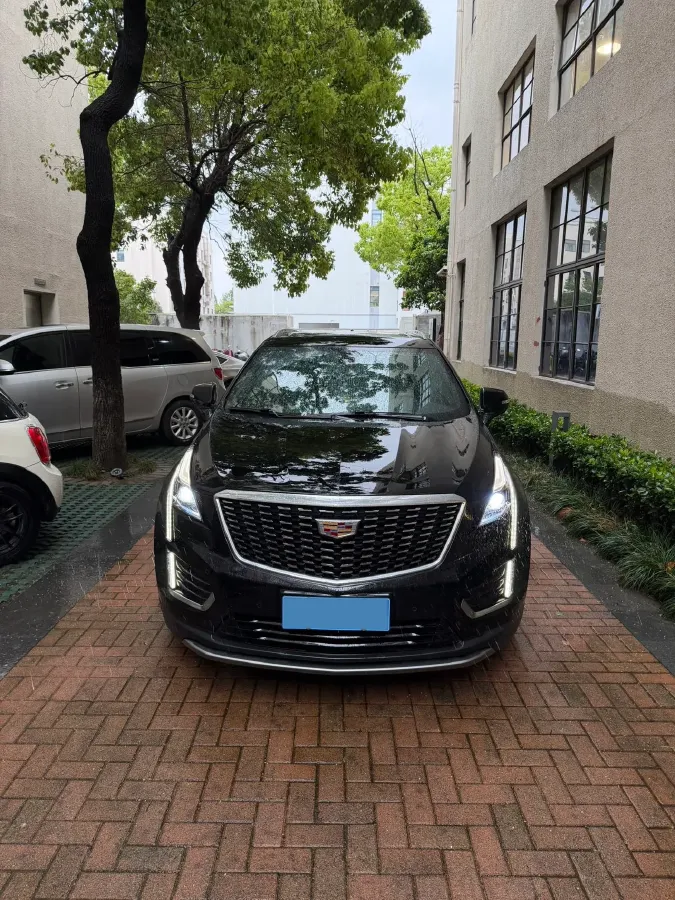 2021 Cadillac XT5 2.0T 237HP L4 9AT,autocango,china used car exporter,china ev exporter,chinese used car exporter,chinese used ev exporter