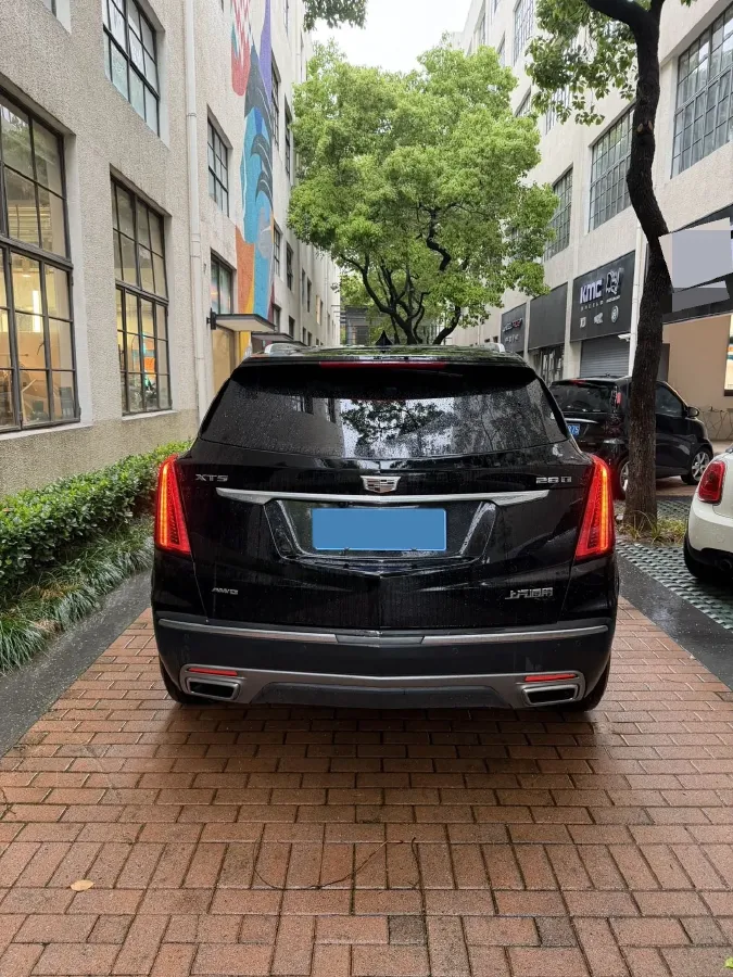 2021 Cadillac XT5 2.0T 237HP L4 9AT,autocango,china used car exporter,china ev exporter,chinese used car exporter,chinese used ev exporter