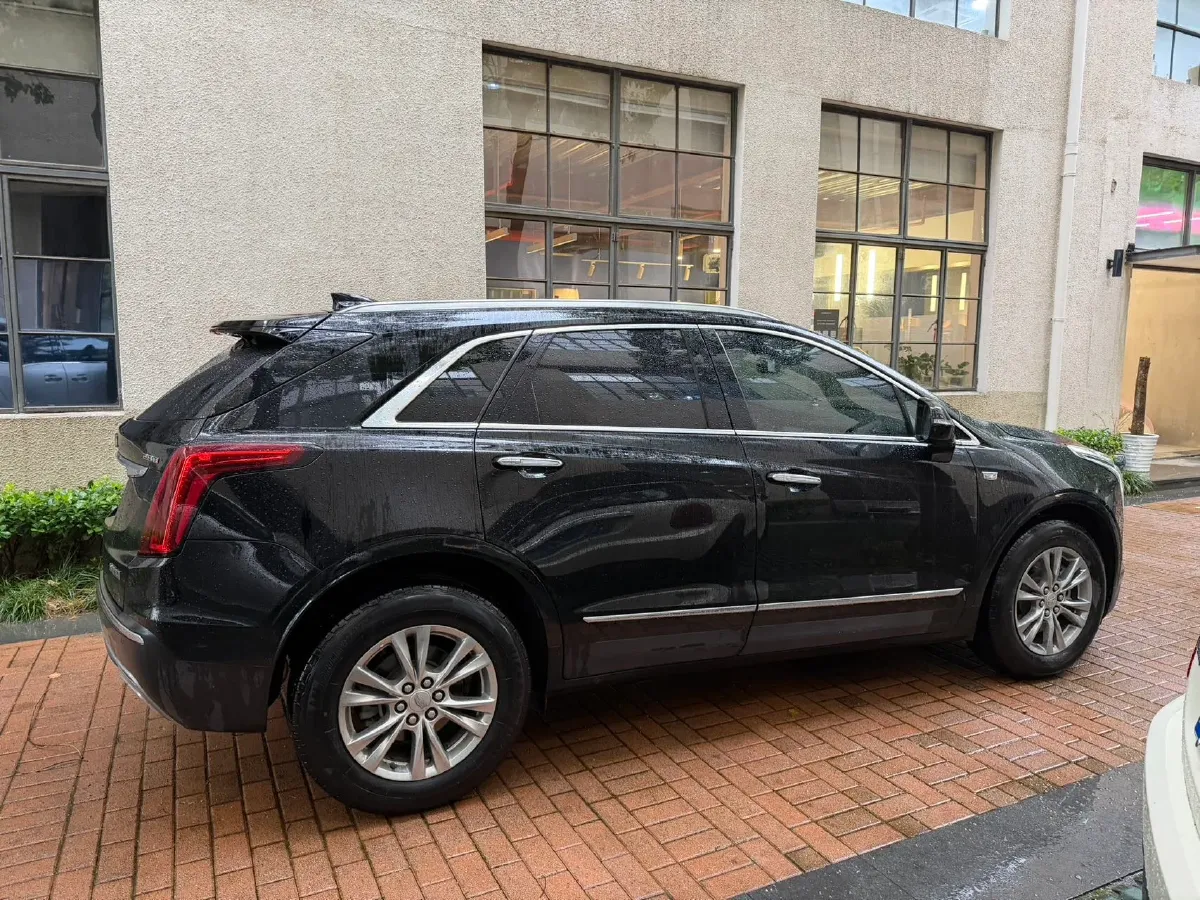 2021 Cadillac XT5 2.0T 237HP L4 9AT,autocango,china used car exporter,china ev exporter,chinese used car exporter,chinese used ev exporter