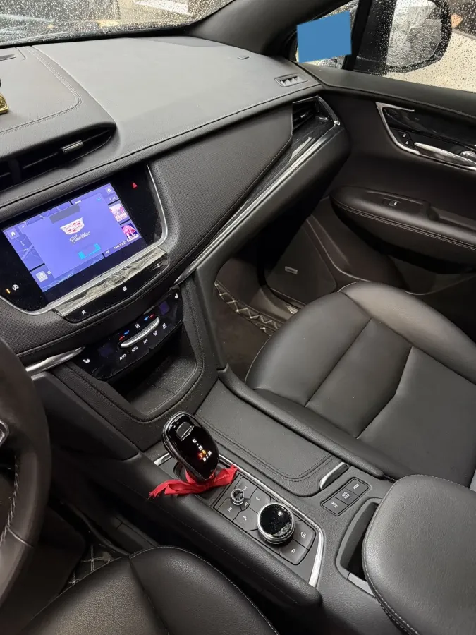 2021 Cadillac XT5 2.0T 237HP L4 9AT,autocango,china used car exporter,china ev exporter,chinese used car exporter,chinese used ev exporter