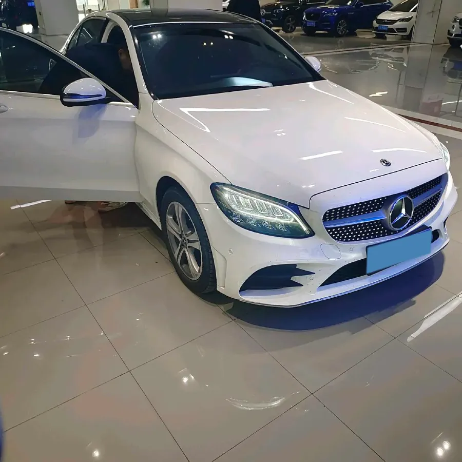2021 Mercedes-Benz C Class 1.5T 184HP L4 9AT,autocango,china used car exporter,china ev exporter,chinese used car exporter,chinese used ev exporter