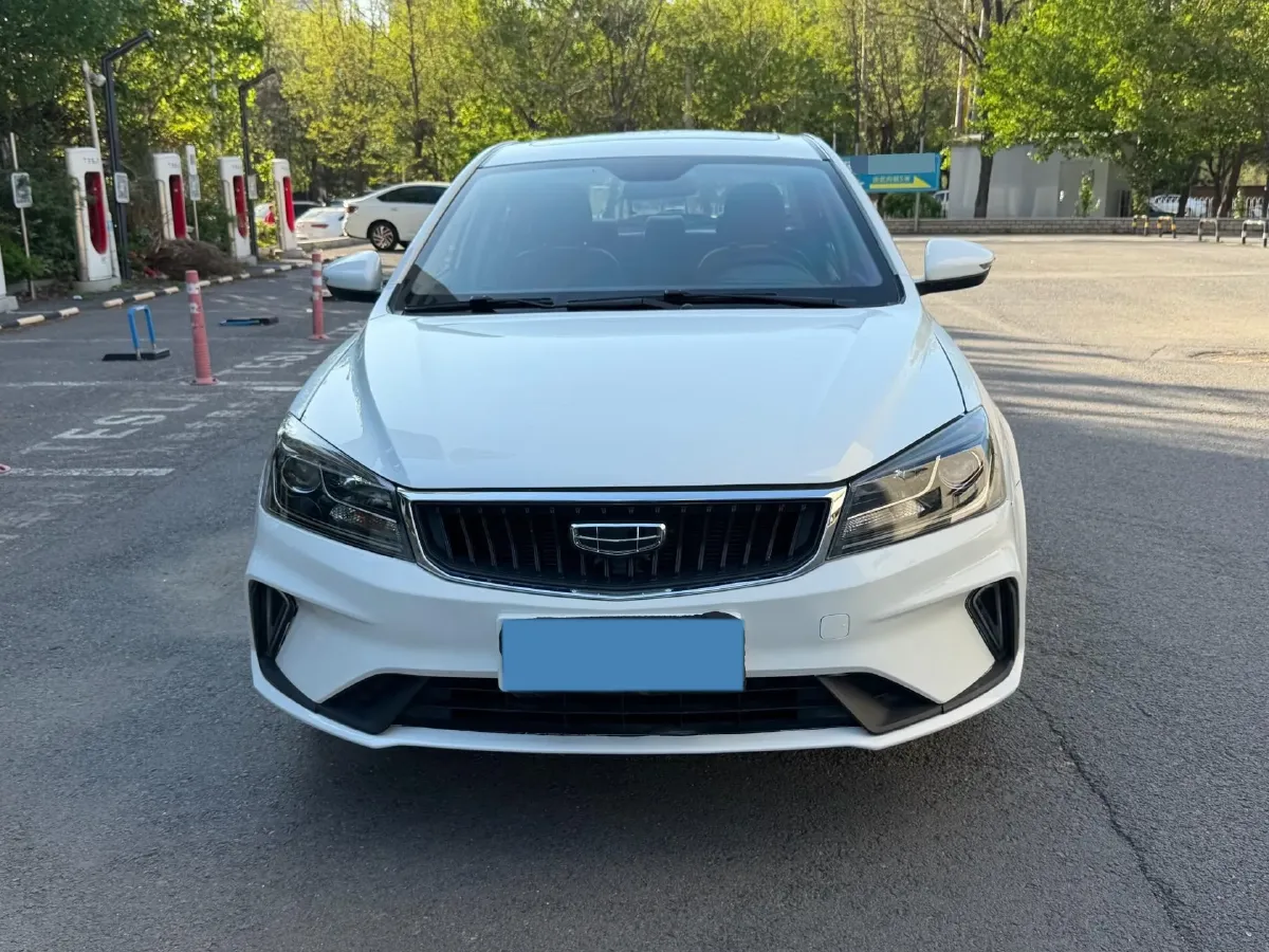 2020 Geely Emgrand 1.5L 109HP L4 5MT,autocango,china used car exporter,china ev exporter,chinese used car exporter,chinese used ev exporter