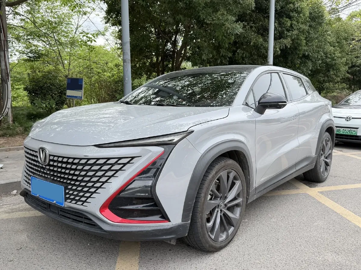 2020 ChangAn UNI-T 1.5T 180HP L4 7DCT,autocango,china used car exporter,china ev exporter,chinese used car exporter,chinese used ev exporter