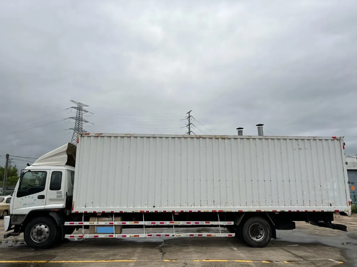 2025 Isuzu T30 5MT,autocango,china used car exporter,china ev exporter,chinese used car exporter,chinese used ev exporter