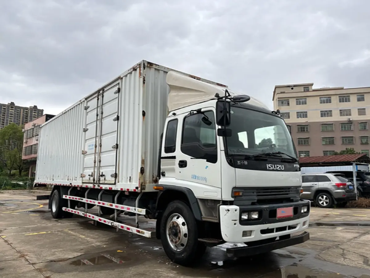 2025 Isuzu T30 5MT,autocango,china used car exporter,china ev exporter,chinese used car exporter,chinese used ev exporter