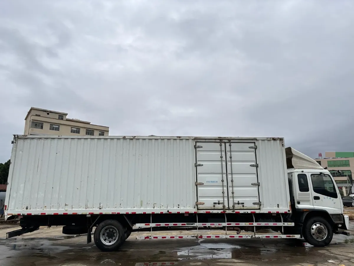 2025 Isuzu T30 5MT,autocango,china used car exporter,china ev exporter,chinese used car exporter,chinese used ev exporter