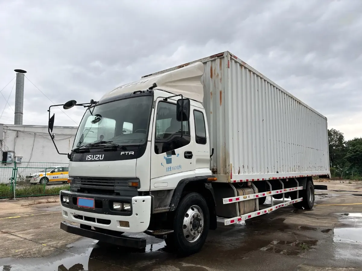 2025 Isuzu T30 5MT,autocango,china used car exporter,china ev exporter,chinese used car exporter,chinese used ev exporter