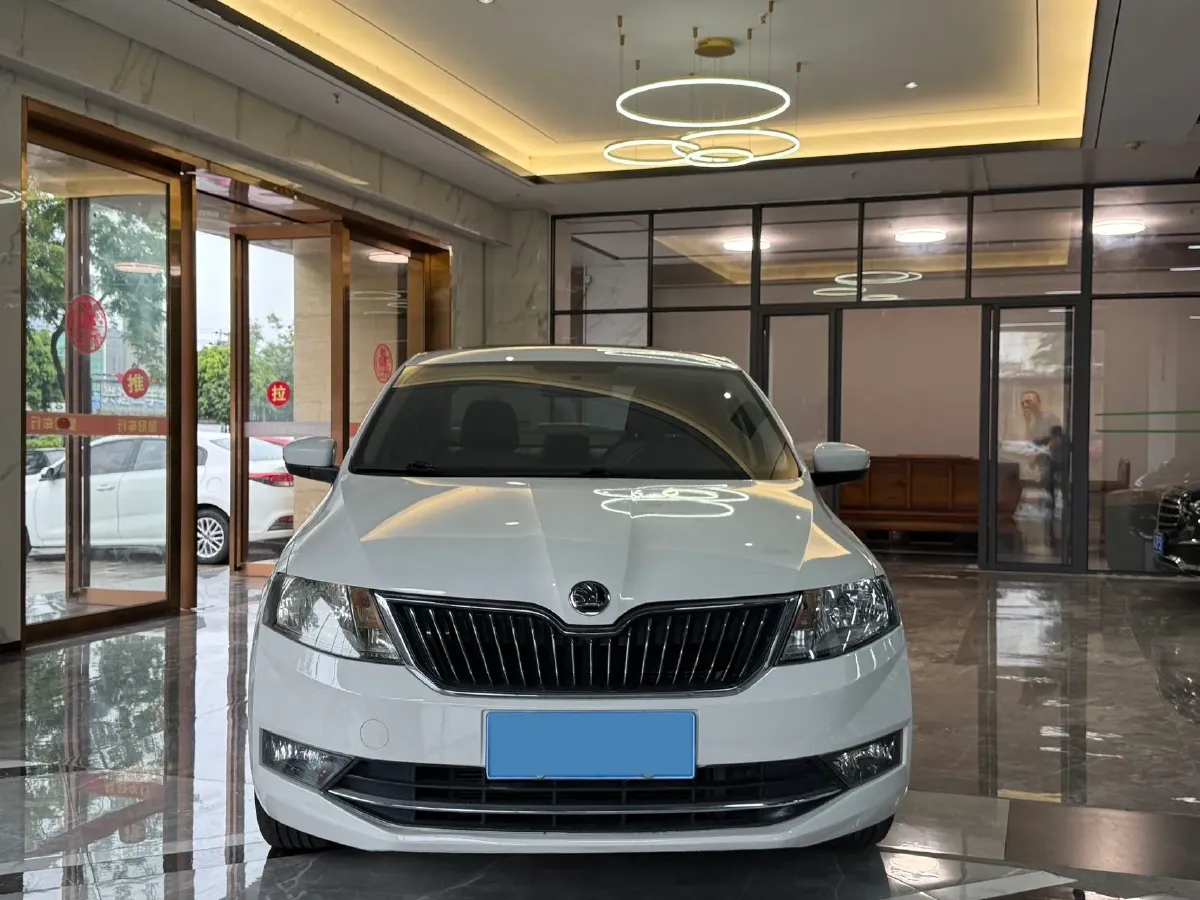 2018 Skoda Rapid 1.6L 110HP L4 6AT,autocango,china used car exporter,china ev exporter,chinese used car exporter,chinese used ev exporter