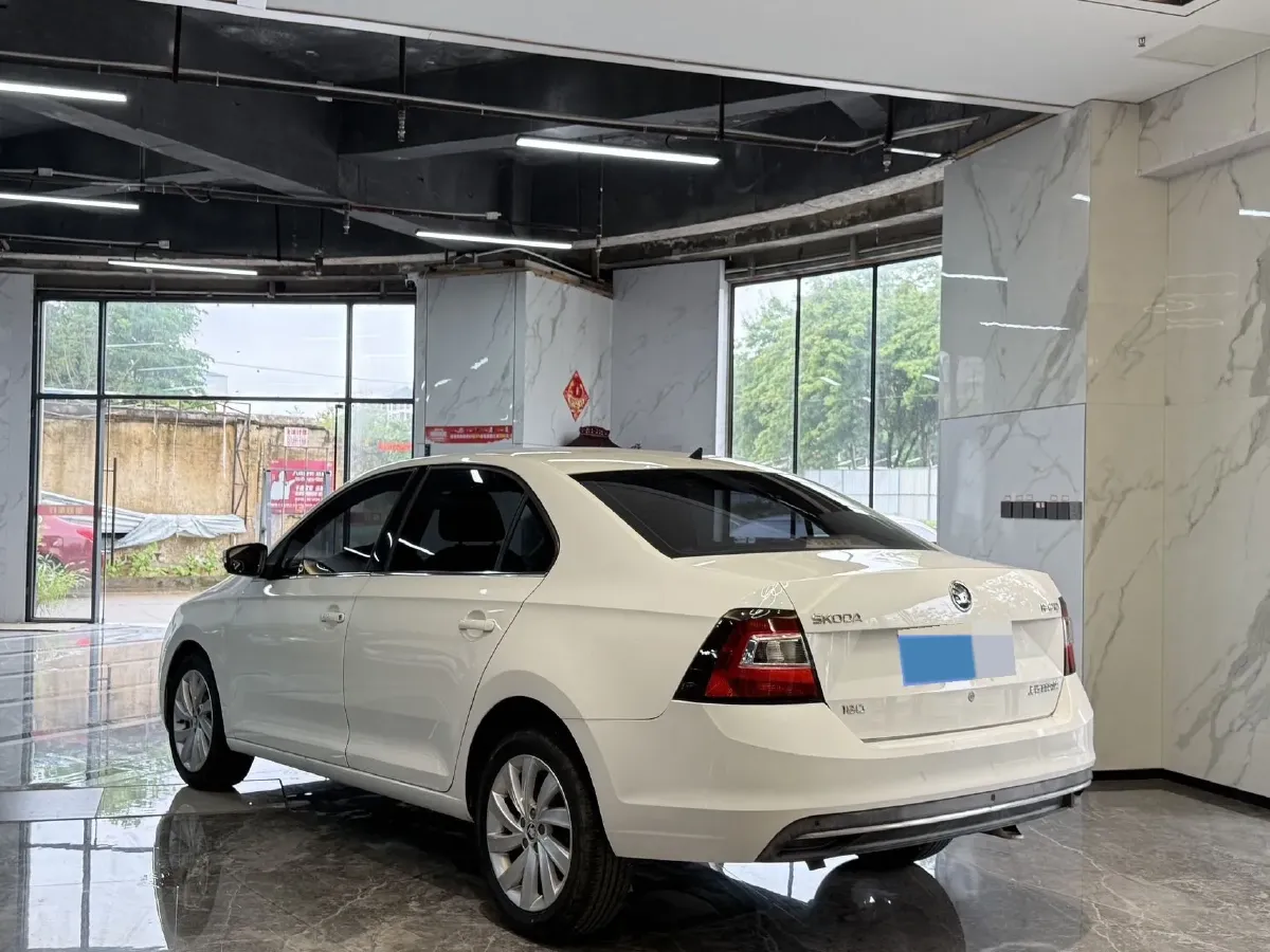 2018 Skoda Rapid 1.6L 110HP L4 6AT,autocango,china used car exporter,china ev exporter,chinese used car exporter,chinese used ev exporter