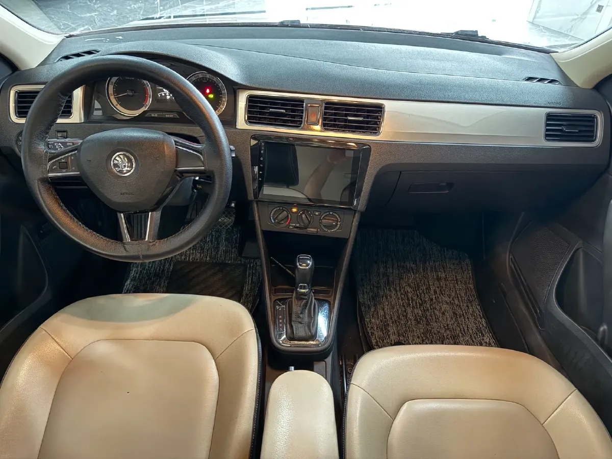 2018 Skoda Rapid 1.6L 110HP L4 6AT,autocango,china used car exporter,china ev exporter,chinese used car exporter,chinese used ev exporter