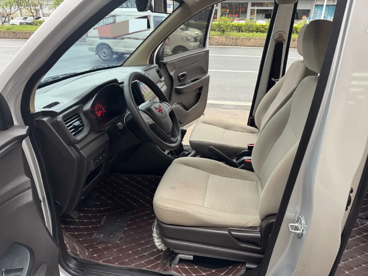 2022 JinBei Little Sea Lion X30 1.5L 102HP L4 5MT,autocango,china used car exporter,china ev exporter,chinese used car exporter,chinese used ev exporter