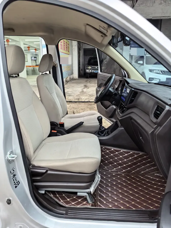 2022 JinBei Little Sea Lion X30 1.5L 102HP L4 5MT,autocango,china used car exporter,china ev exporter,chinese used car exporter,chinese used ev exporter