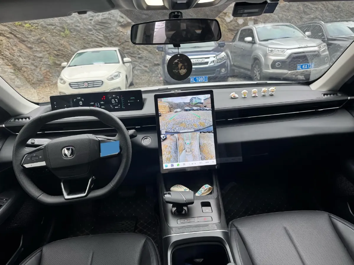 2025 ChangAn Eado 1.5T 192HP L4 7DCT,autocango,china used car exporter,china ev exporter,chinese used car exporter,chinese used ev exporter