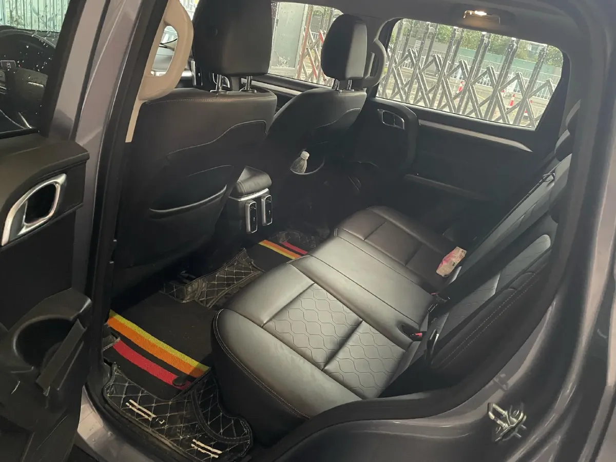 2022 Haval Dargo 1.5T 184HP L4 7DCT,autocango,china used car exporter,china ev exporter,chinese used car exporter,chinese used ev exporter