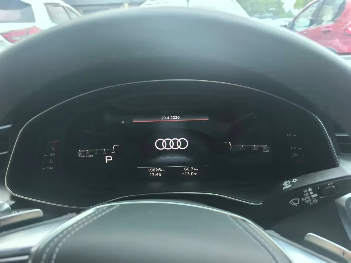 2024 Audi A7L 2.0T 245HP L4 7DCT,autocango,china used car exporter,china ev exporter,chinese used car exporter,chinese used ev exporter