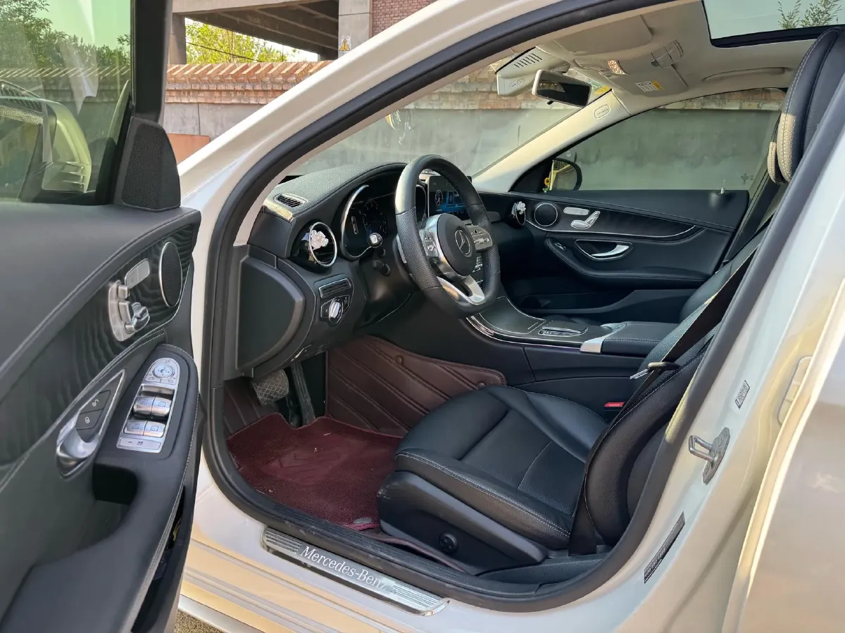 2020 Mercedes-Benz C Class 1.5T 184HP L4 9AT,autocango,china used car exporter,china ev exporter,chinese used car exporter,chinese used ev exporter