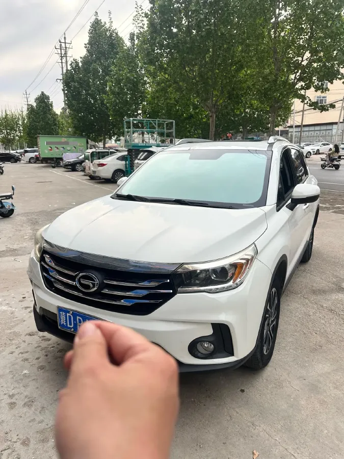 2018 Roewe RX5 1.5T 169HP L4 6MT,autocango,china used car exporter,china ev exporter,chinese used car exporter,chinese used ev exporter