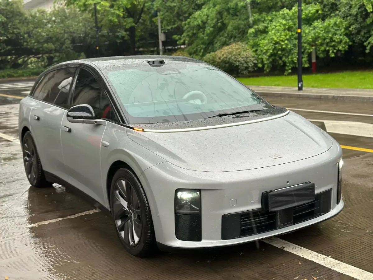 2025 Li i6 BEV,autocango,china used car exporter,china ev exporter,chinese used car exporter,chinese used ev exporter