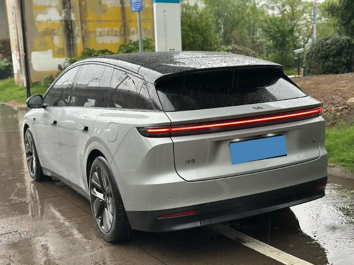 2025 Li i6 BEV,autocango,china used car exporter,china ev exporter,chinese used car exporter,chinese used ev exporter