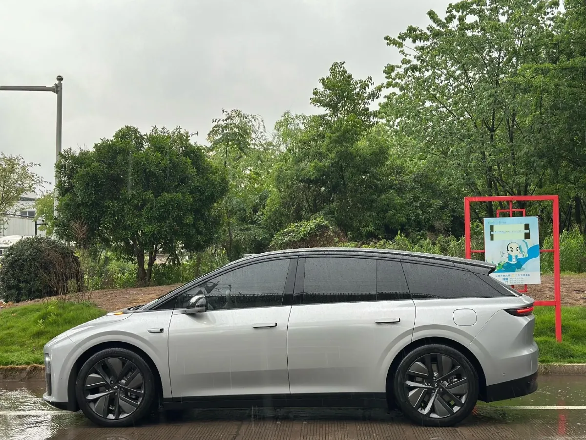 2025 Li i6 BEV,autocango,china used car exporter,china ev exporter,chinese used car exporter,chinese used ev exporter