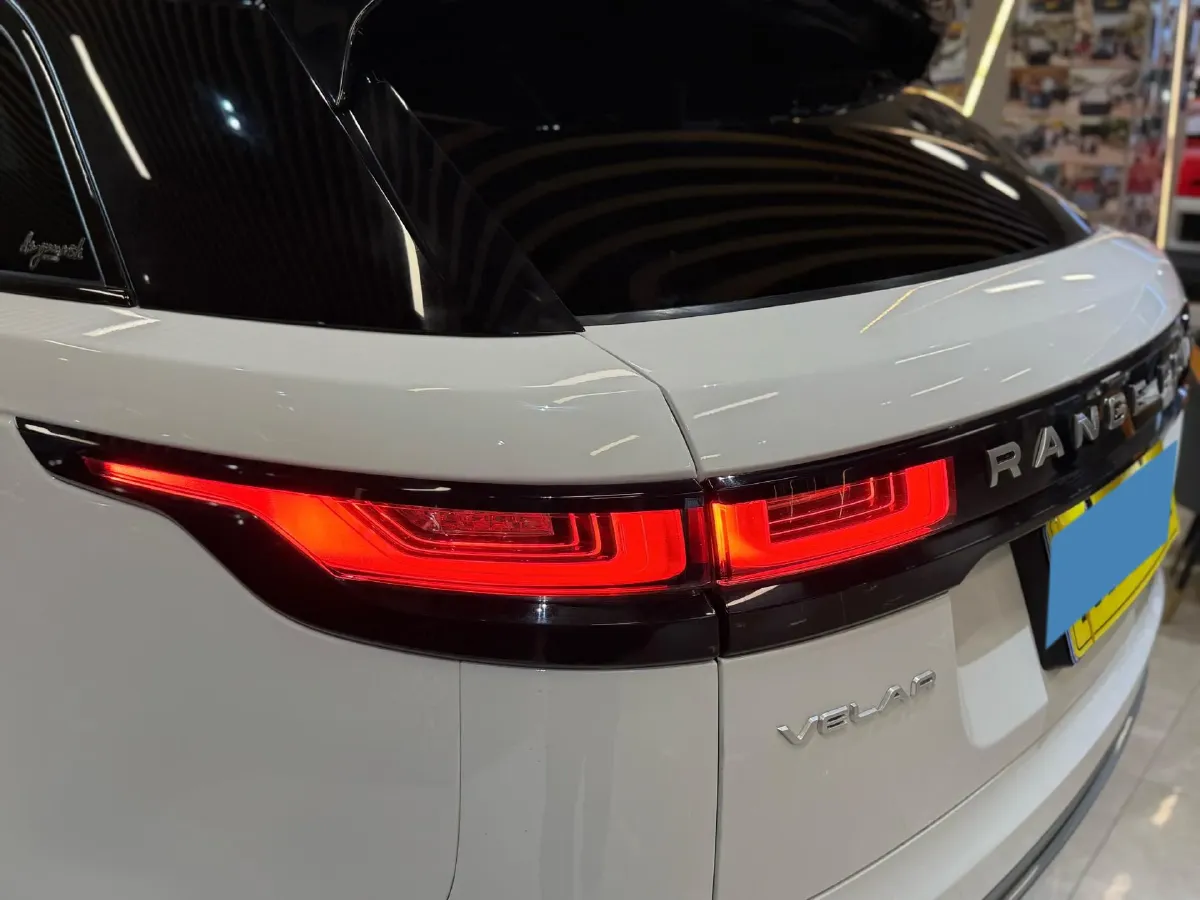 2020 Land Rover Range Rover Velar 2.0T 250HP L4 8AT,autocango,china used car exporter,china ev exporter,chinese used car exporter,chinese used ev exporter