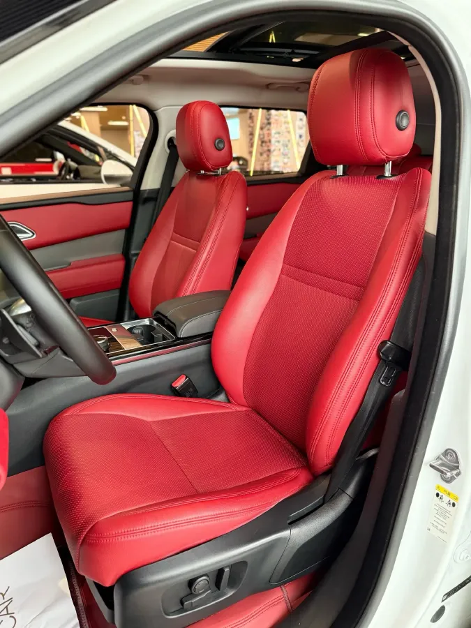 2020 Land Rover Range Rover Velar 2.0T 250HP L4 8AT,autocango,china used car exporter,china ev exporter,chinese used car exporter,chinese used ev exporter