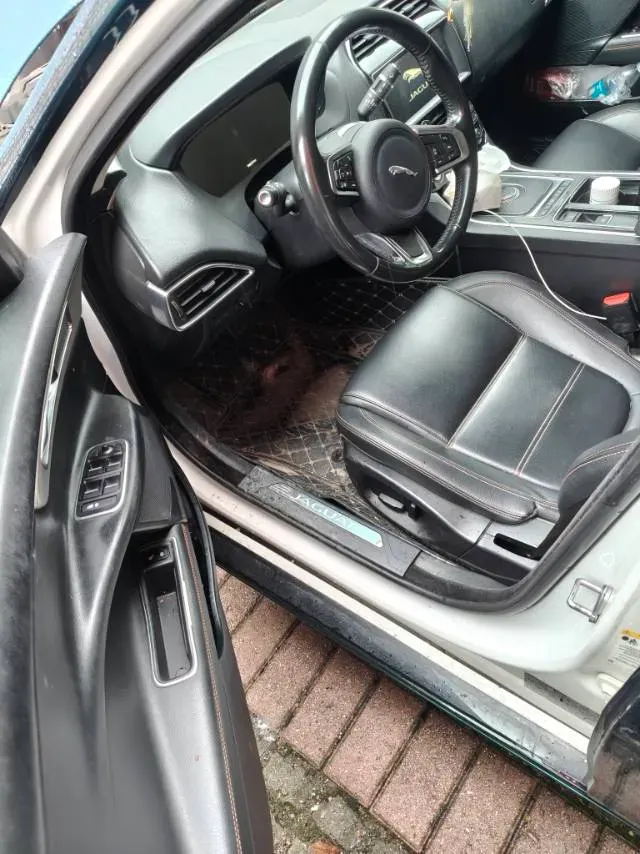 2018 Jaguar XEL 2.0T 200HP L4 8AT,autocango,china used car exporter,china ev exporter,chinese used car exporter,chinese used ev exporter
