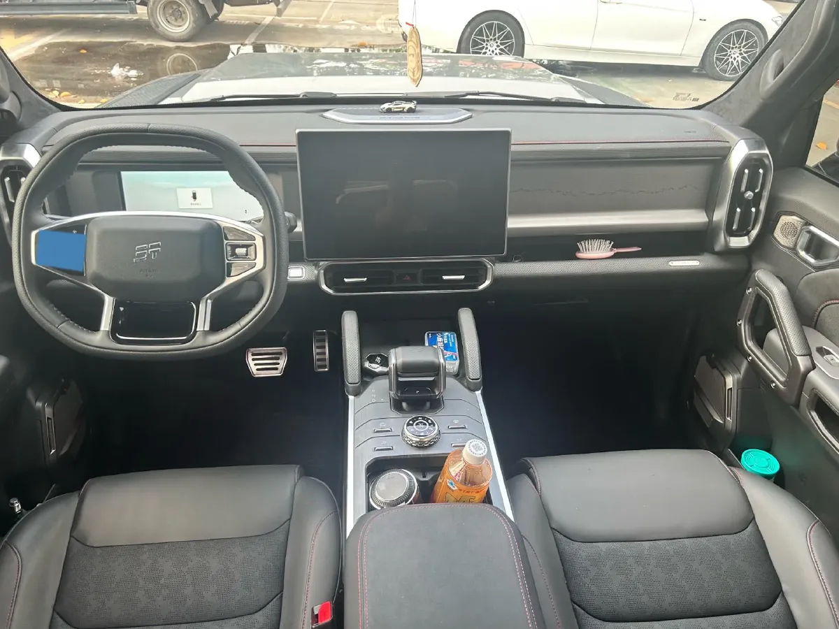 2025 Jetour Traveller 2.0T 254HP L4 7DCT,autocango,china used car exporter,china ev exporter,chinese used car exporter,chinese used ev exporter