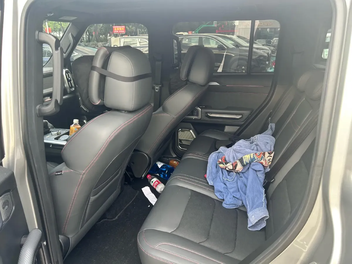 2025 Jetour Traveller 2.0T 254HP L4 7DCT,autocango,china used car exporter,china ev exporter,chinese used car exporter,chinese used ev exporter