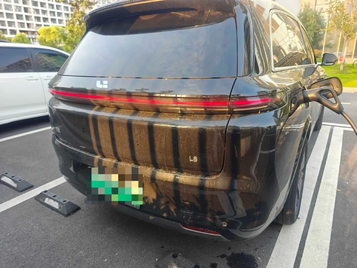 2024 Volvo S60 2.0T 197HP L4 7DCT,autocango,china used car exporter,china ev exporter,chinese used car exporter,chinese used ev exporter