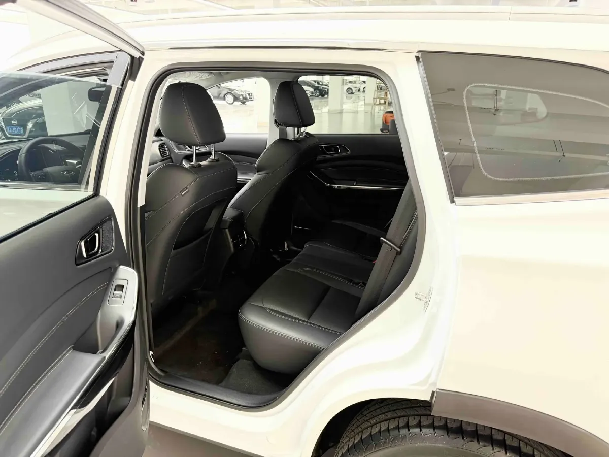 2018 Chery Tiggo 8 1.5T 147HP L4 6DCT,autocango,china used car exporter,china ev exporter,chinese used car exporter,chinese used ev exporter