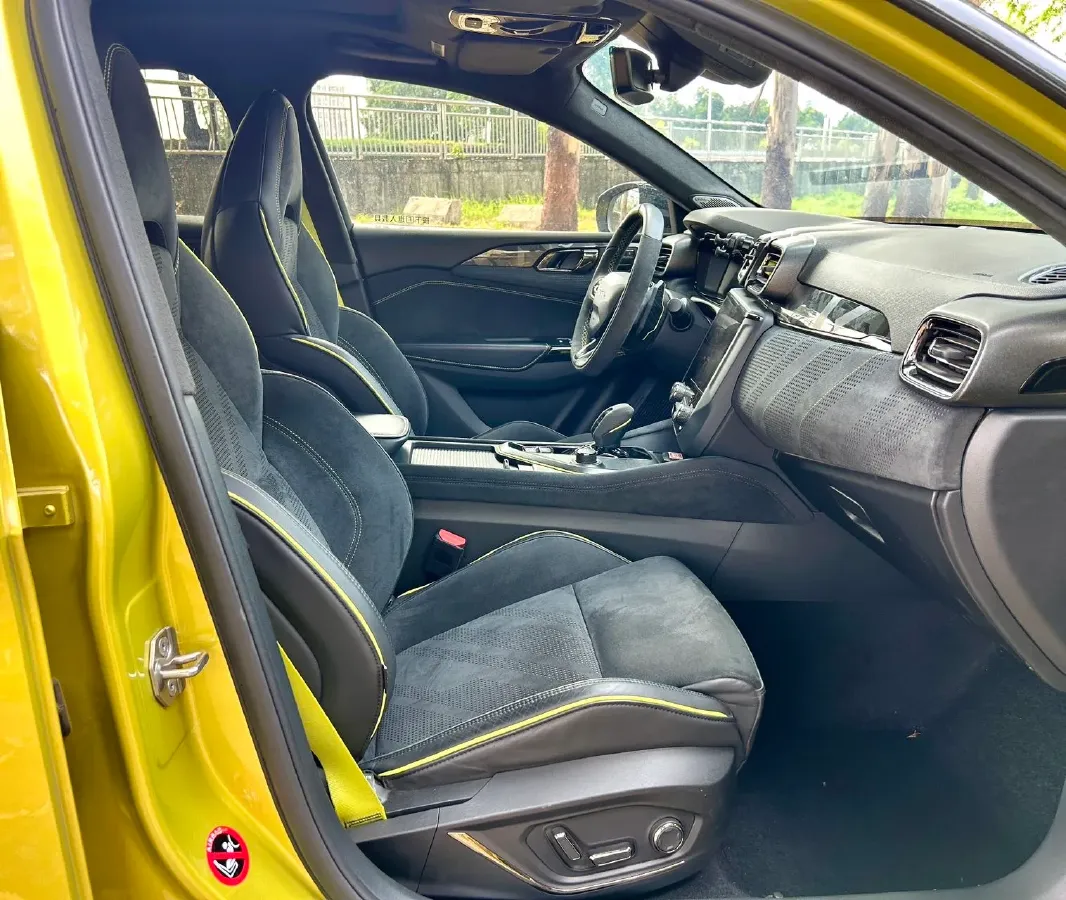 2019 LYNK&CO 03 2.0T 254HP L4 8AT,autocango,china used car exporter,china ev exporter,chinese used car exporter,chinese used ev exporter