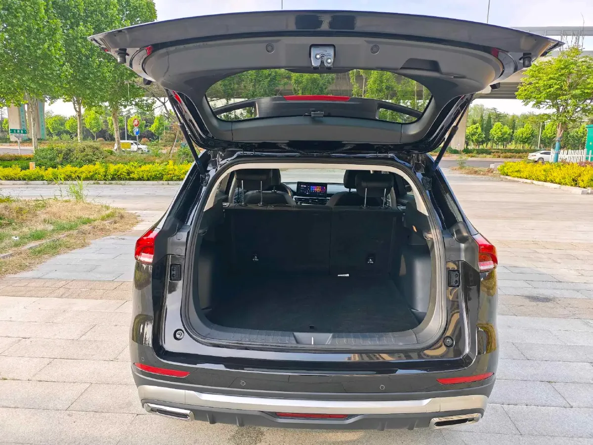 2023 Haval H6 1.5T 150HP L4 7DCT,autocango,china used car exporter,china ev exporter,chinese used car exporter,chinese used ev exporter