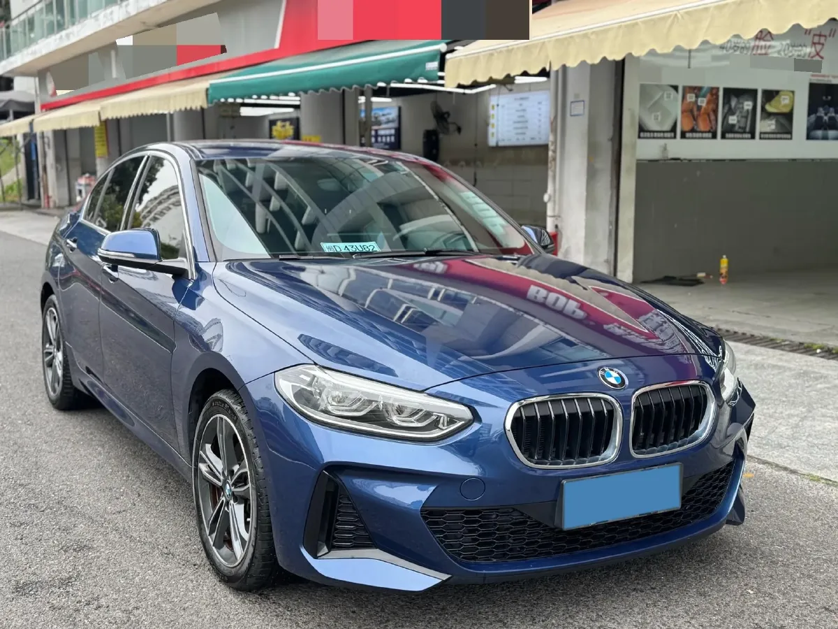 2021 BMW 1 Series 1.5T 140HP L3 7DCT,autocango,china used car exporter,china ev exporter,chinese used car exporter,chinese used ev exporter