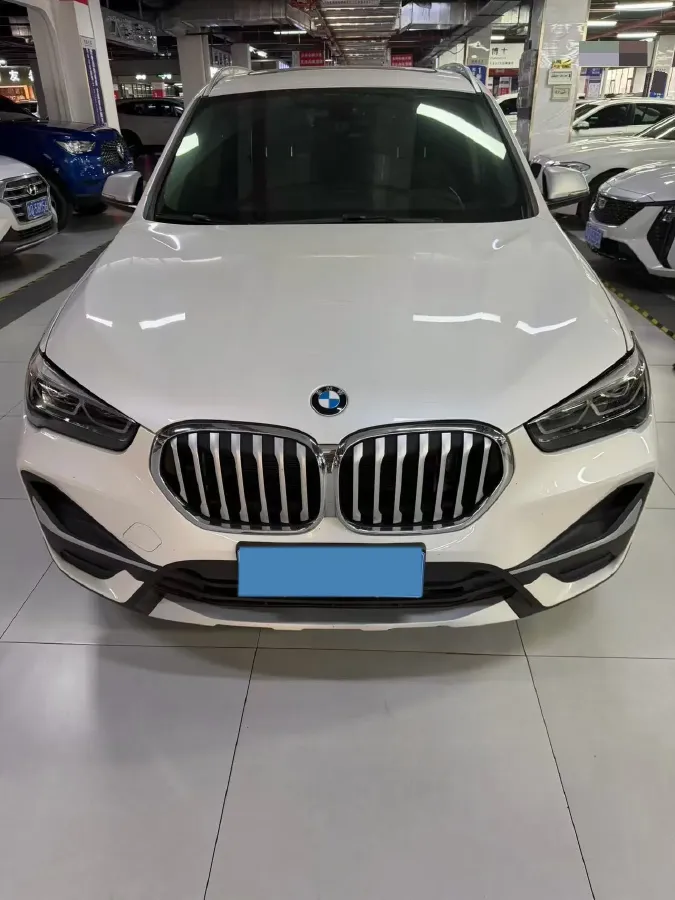 2022 BMW X1 1.5T 140HP L3 7DCT,autocango,china used car exporter,china ev exporter,chinese used car exporter,chinese used ev exporter
