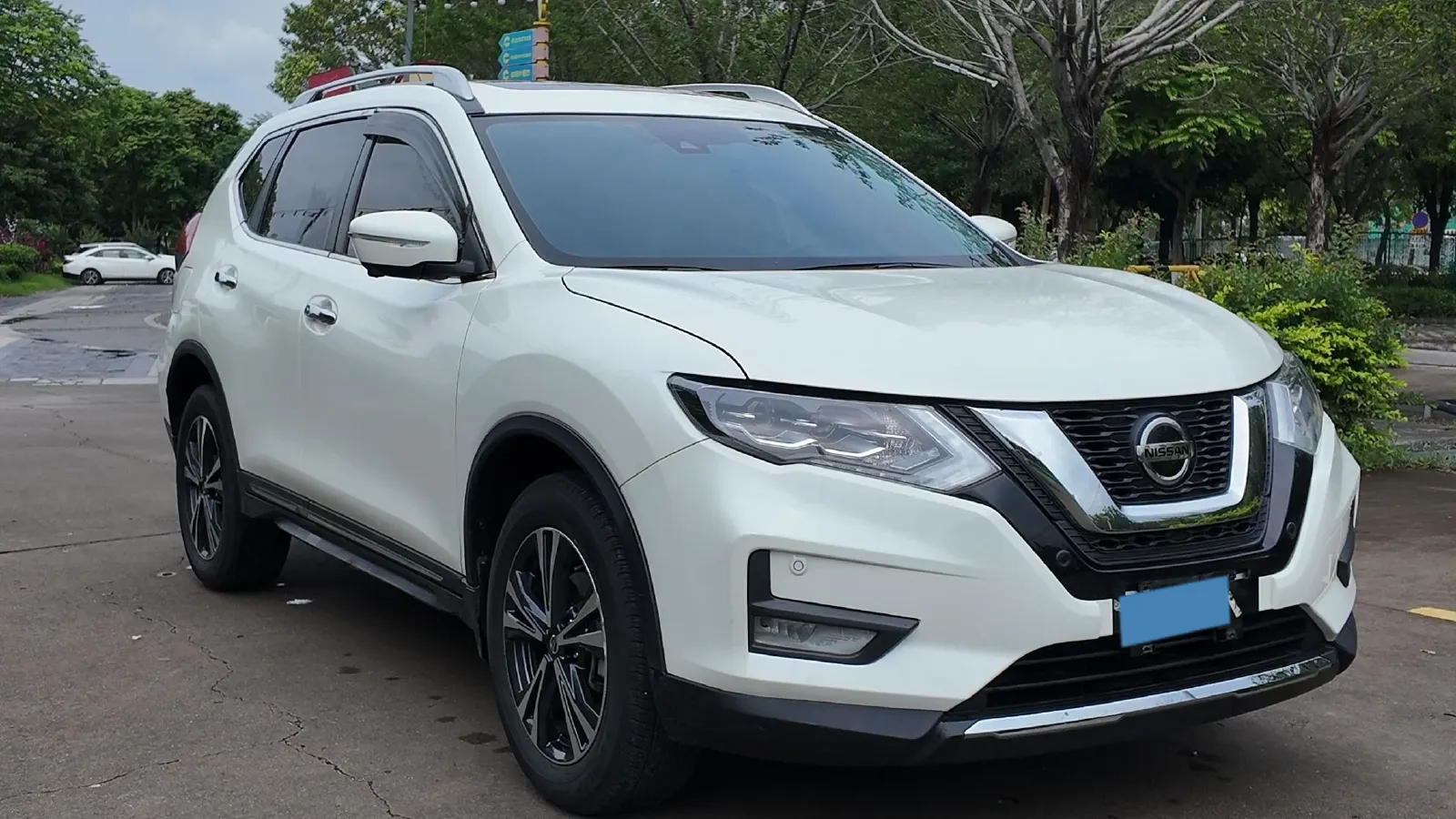 2020 Nissan X-Trail 2.5L 186HP L4 CVT,autocango,china used car exporter,china ev exporter,chinese used car exporter,chinese used ev exporter