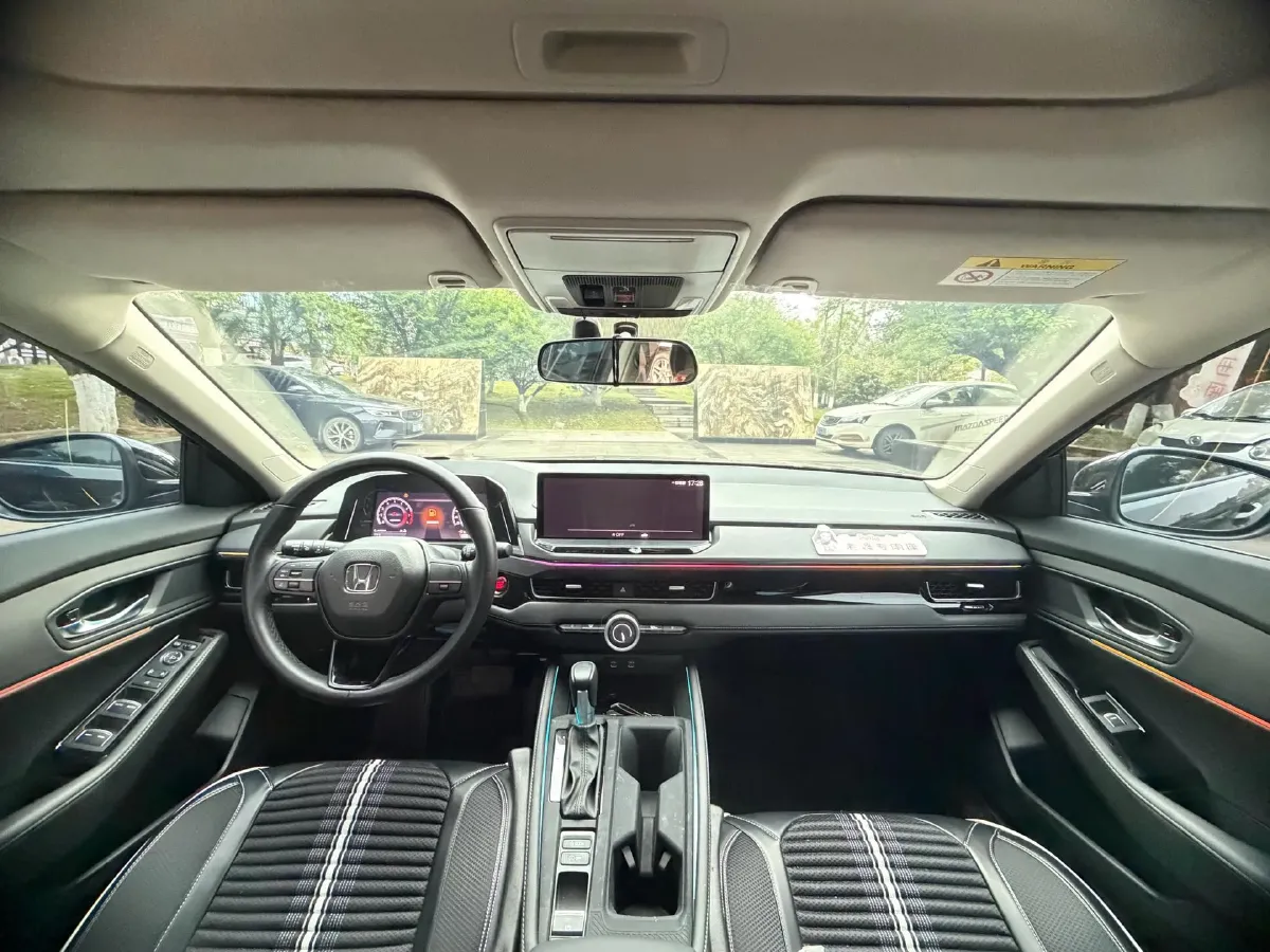 2025 Honda Inspire 1.5T 192HP L4 CVT,autocango,china used car exporter,china ev exporter,chinese used car exporter,chinese used ev exporter