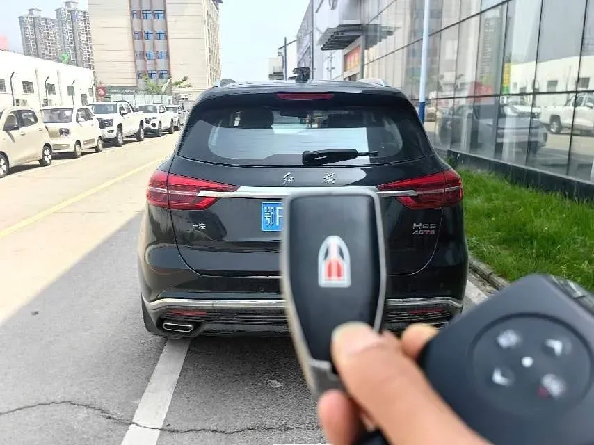 2019 HongQi HS5 2.0T 224HP L4 6AT,autocango,china used car exporter,china ev exporter,chinese used car exporter,chinese used ev exporter