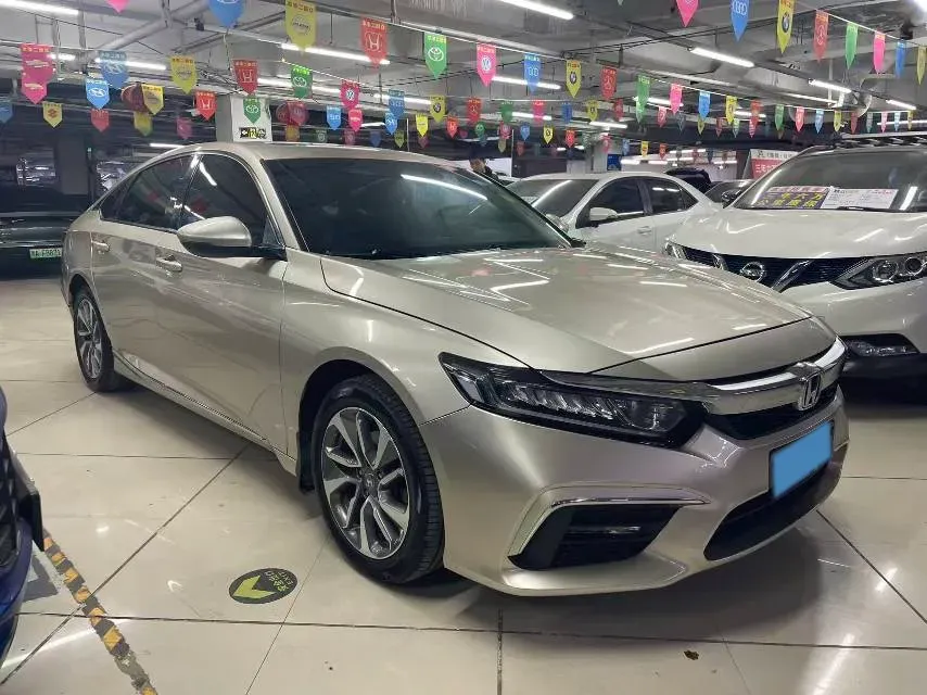 2019 Honda Inspire 1.5T 194HP L4 CVT,autocango,china used car exporter,china ev exporter,chinese used car exporter,chinese used ev exporter