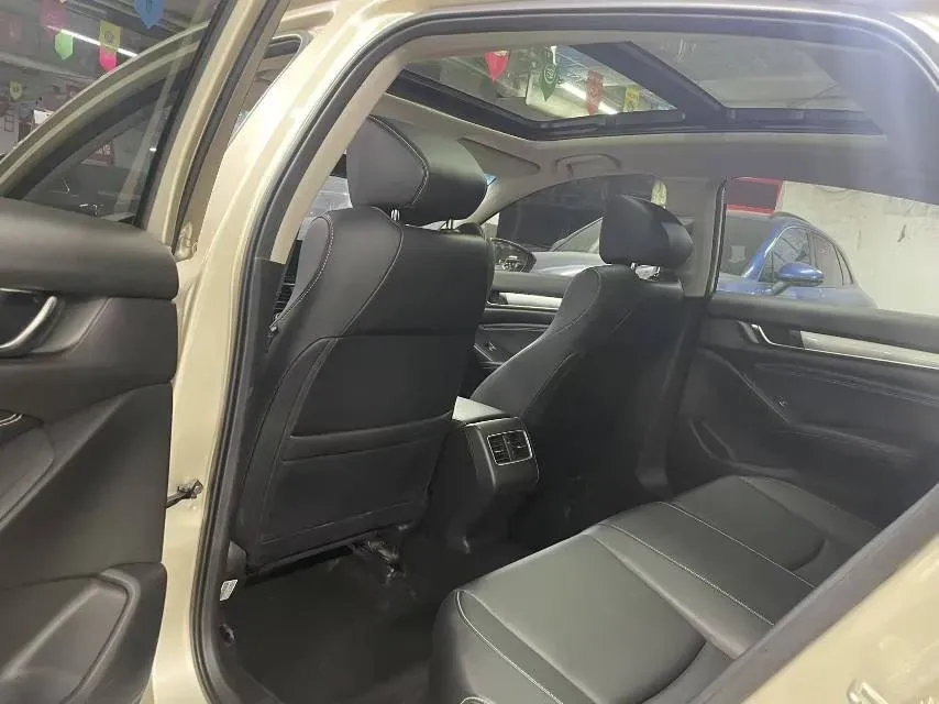 2019 Honda Inspire 1.5T 194HP L4 CVT,autocango,china used car exporter,china ev exporter,chinese used car exporter,chinese used ev exporter