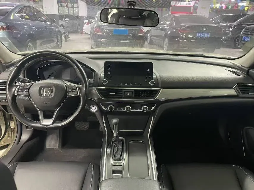 2019 Honda Inspire 1.5T 194HP L4 CVT,autocango,china used car exporter,china ev exporter,chinese used car exporter,chinese used ev exporter