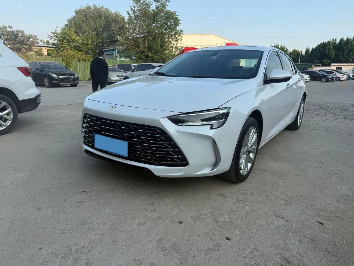 2023 Buick Regal 2.0T 237HP L4 9AT,autocango,china used car exporter,china ev exporter,chinese used car exporter,chinese used ev exporter