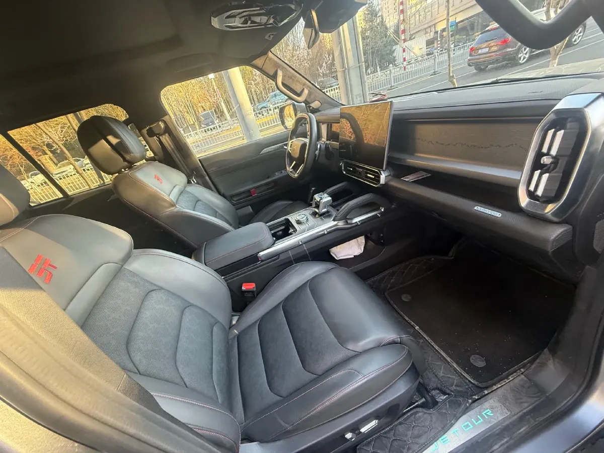 2023 Jetour Traveller 2.0T 254HP L4 8AT,autocango,china used car exporter,china ev exporter,chinese used car exporter,chinese used ev exporter