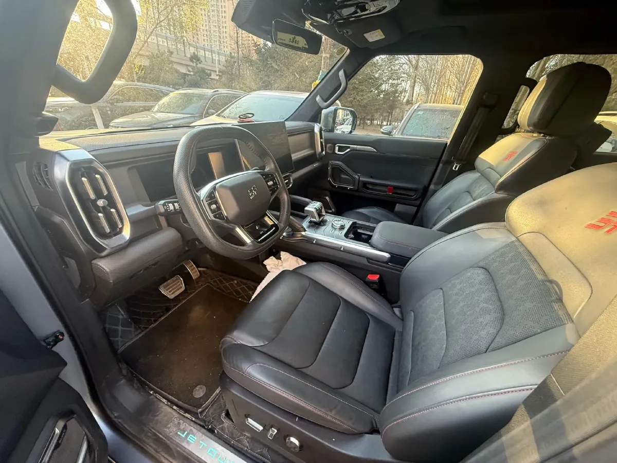 2023 Jetour Traveller 2.0T 254HP L4 8AT,autocango,china used car exporter,china ev exporter,chinese used car exporter,chinese used ev exporter