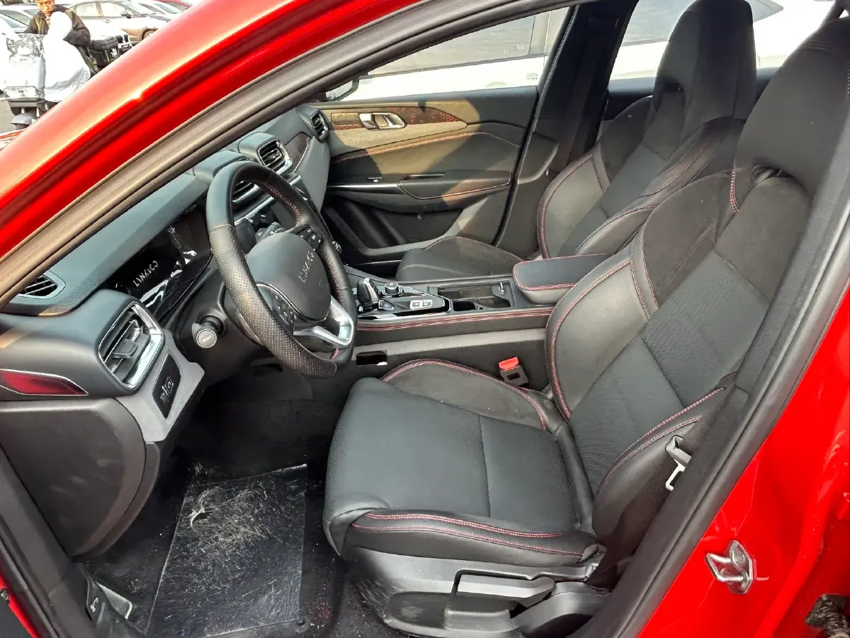 2019 Qoros 5 1.6T 197HP L4 7DCT,autocango,china used car exporter,china ev exporter,chinese used car exporter,chinese used ev exporter