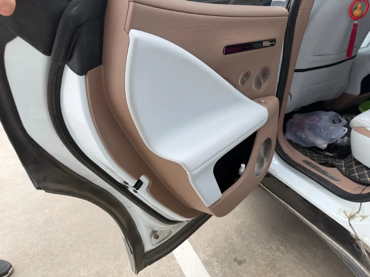 2024 Avatr 07 BEV 82.16KWH,autocango,china used car exporter,china ev exporter,chinese used car exporter,chinese used ev exporter